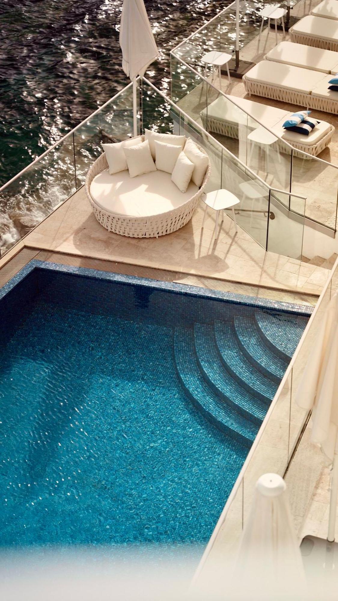 Hotel La Calanque Cavalaire-sur-Mer Zewnętrze zdjęcie